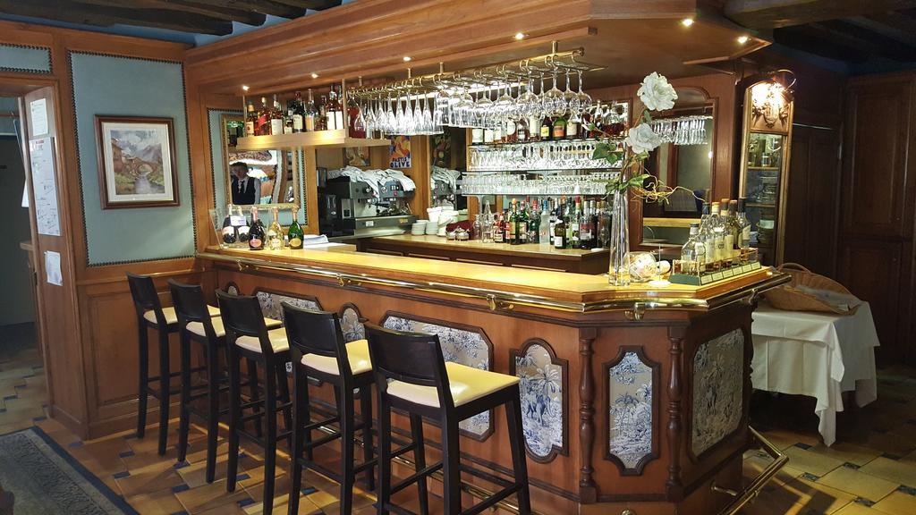 Logis - & Restaurant Le Gonfalon