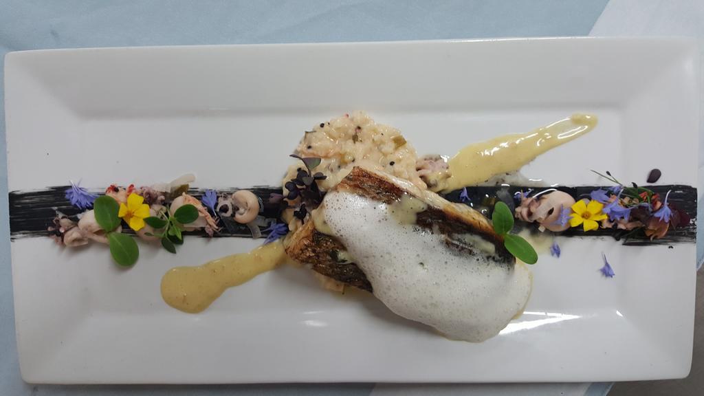 Logis - & Restaurant Le Gonfalon 3*