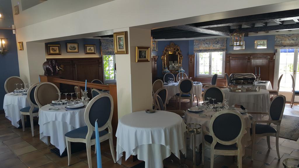 Logis - & Restaurant Le Gonfalon Hotel Germigny-l'Eveque