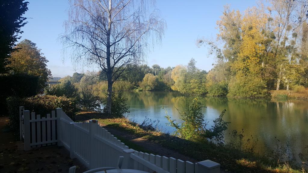 Logis - & Restaurant Le Gonfalon 3* Germigny-l'Eveque