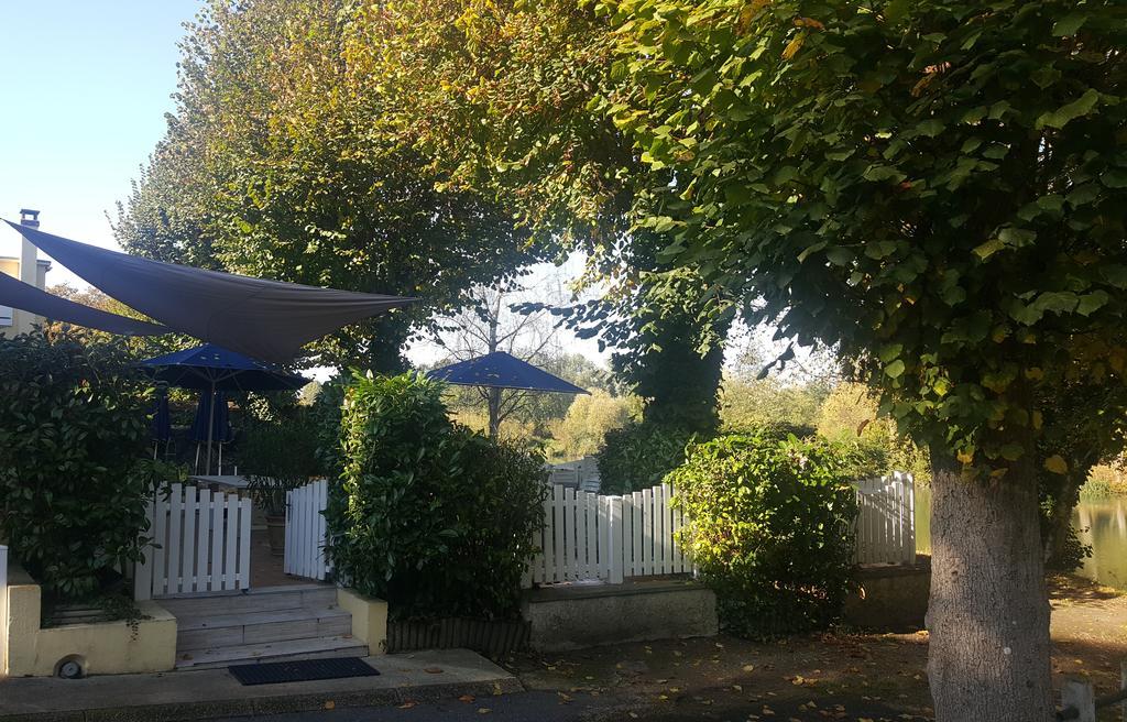 Logis Le Gonfalon Hotel Germigny-l'Eveque